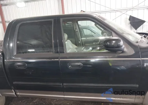 2003 Ford F-150 Lariat/Xlt из США, поврежденный, VIN 1FTRW08LX3KD69235